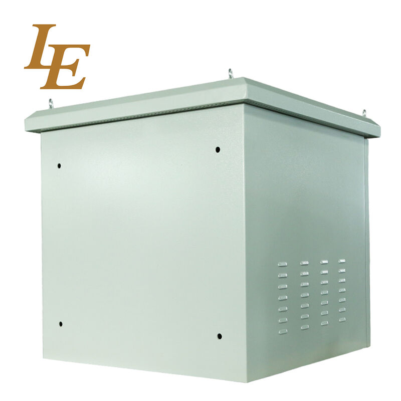 IP65 Galvanized Steel Enclosure Outdoor Rack With Sun Cover Dustproof
