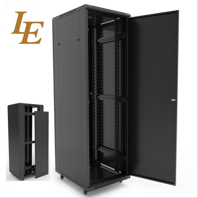 Cabinet de rack de servidor de alta capacidad 42u con fácil instalación y gestión de cables