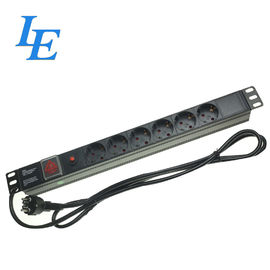 Alemania Tipo 10 pulgadas 19 pulgadas Rack de servidor Pdu Protección contra sobrecarga Negro