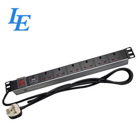 PDU horizontal BS1363 13A del soporte de estante de la unidad de la distribución eléctrica de la aleación de aluminio